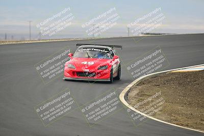 media/Jan-26-2025-CalClub SCCA (Sun) [[cfcea7df88]]/Group 1/Race/